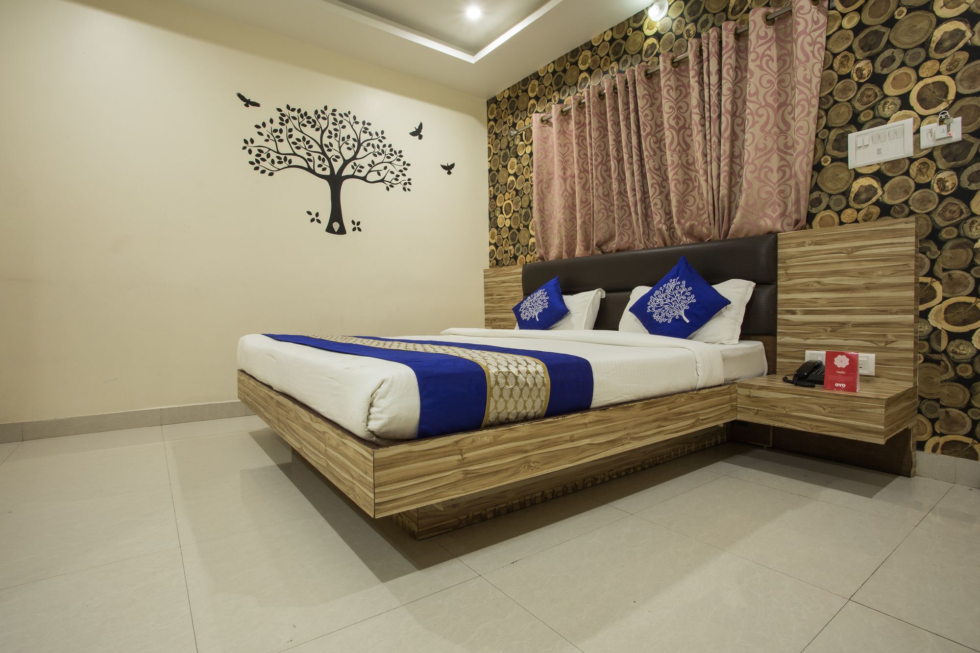 Fabhotel Shivam Palace- Near Mahakal Mandir ウッジャイン エクステリア 写真
