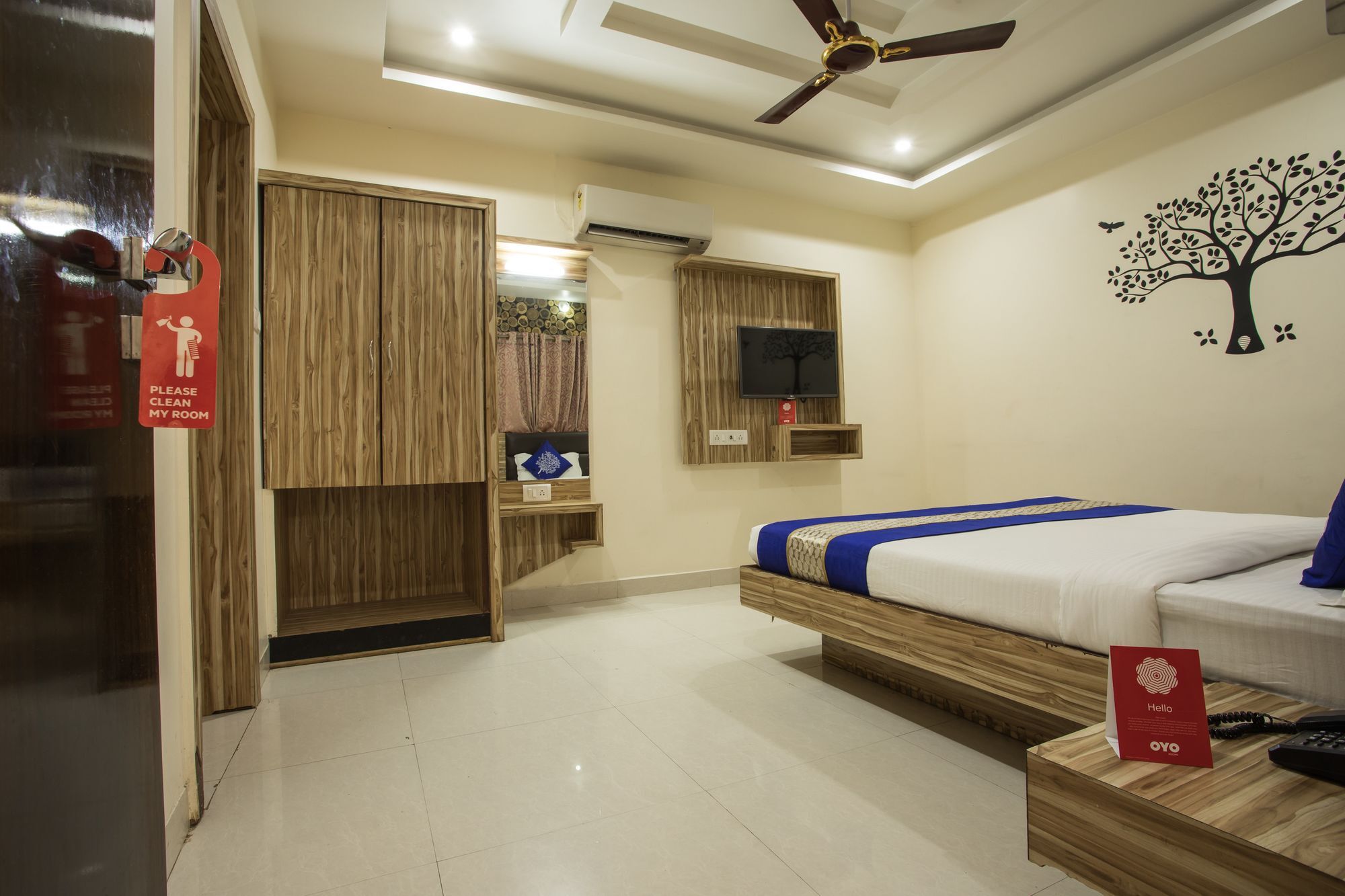 Fabhotel Shivam Palace- Near Mahakal Mandir ウッジャイン エクステリア 写真